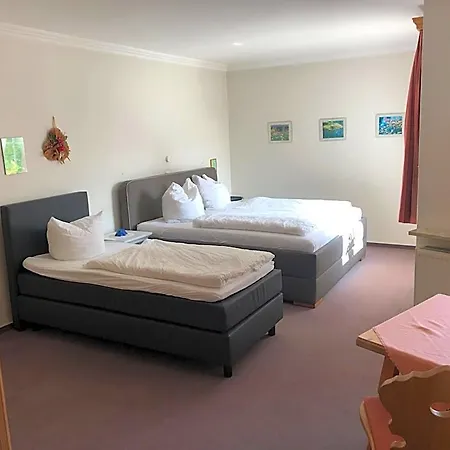 Koll's Otel 3*