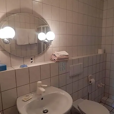 Otel Koll's 3*